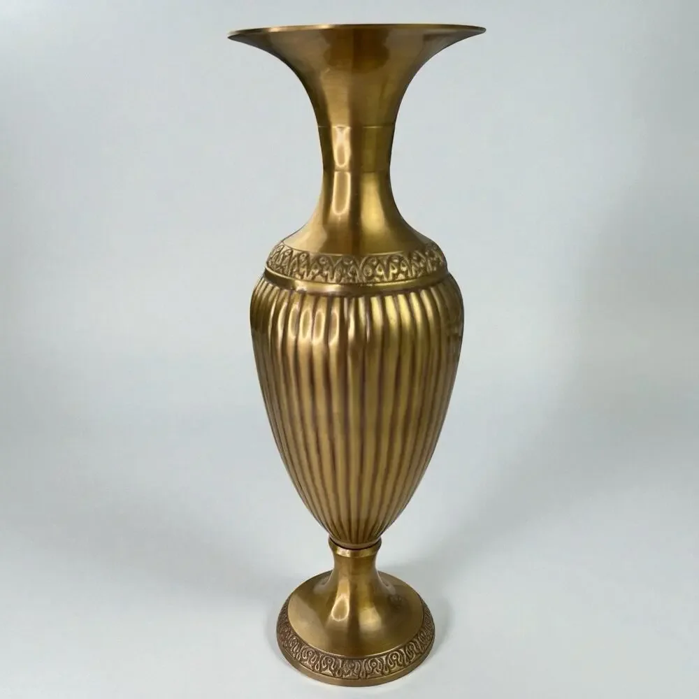 Vintage 1960s Solid Brass Urn Vase Hand Chased Moradabad India 12” Regency Heavy - Picture 8 of 8